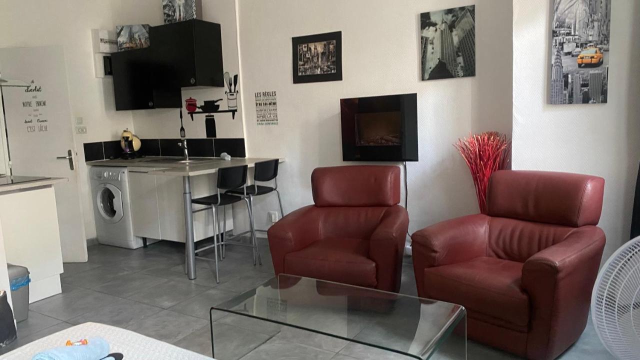Apartamento Le Suffren, Ventile ,wifi, A 100 M De La Toulon