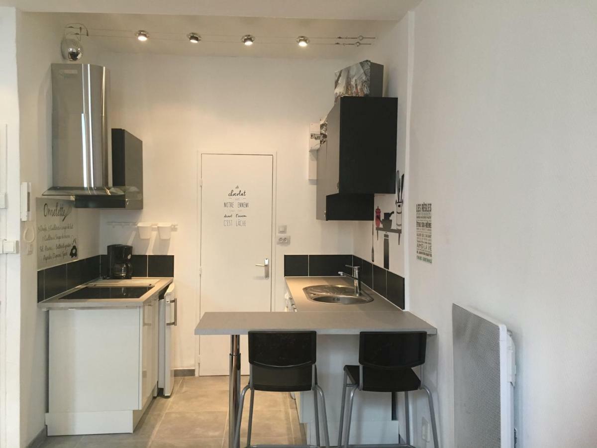 Le Suffren, Ventile ,wifi, A 100 M De La Appartement Toulon