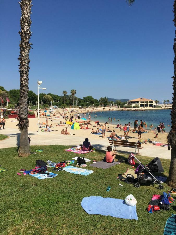 Le Suffren, Ventile ,wifi, A 100 M De La Appartement